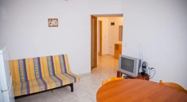 Egidio - 100m From the sea - A7, Rezerwuj Hotel Zuboviсi 