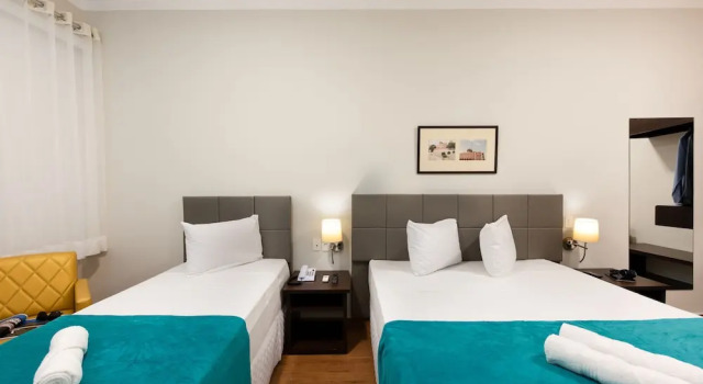Трёхместный номер Standard Mural Living Hotel Manaus