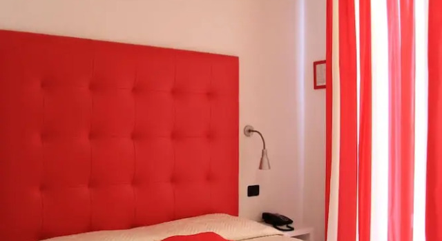 Двухместный номер Superior с балконом Hotel Leonardo