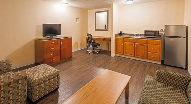 Люкс SureStay Hotel by Best Western Lincoln