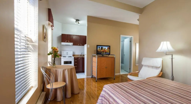 Studio Hotel Quartier des Spectacles