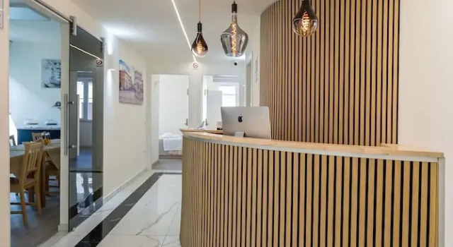 Rooms & Breakfast Centrale, Rezervovat Hotel Fabriano 