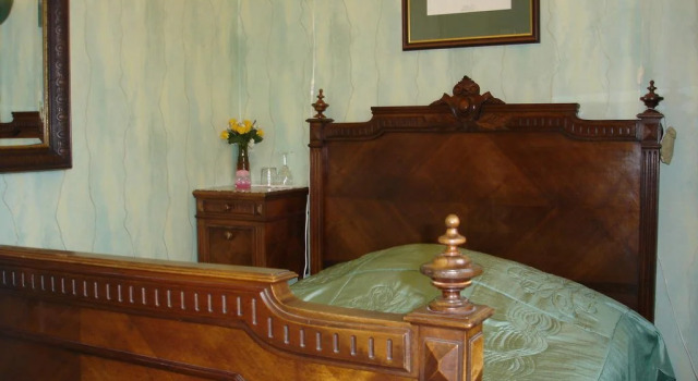 B&B Gästehaus Klein-Holland, Rezervasyon Bed and Breakfast Kapfenstein otoparklı oteller, Otopark