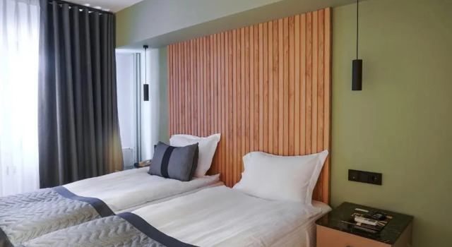 Polek Hotel
