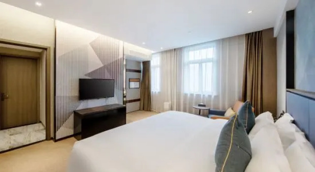 Люкс Deluxe Maison New Century Hotel