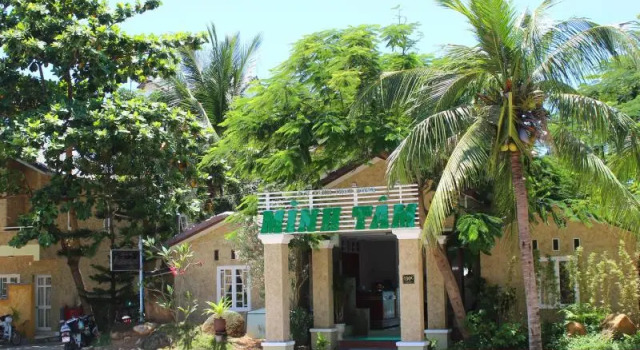 Кровать в общем номере Minh Tam Resort