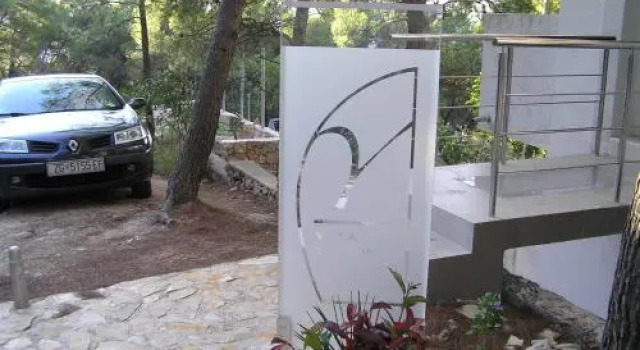 Apartments Villa Ypsilon, 예약 아파트 흐바르 흐바섬