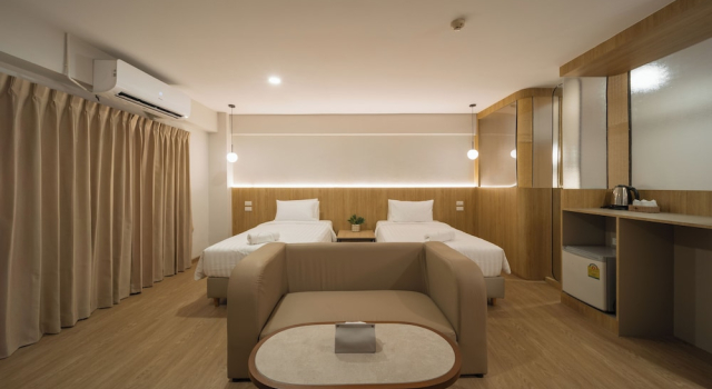 Двухместный номер Superior с балконом Mintara Hotel - โรงแรมมินธารา มีนบุรี