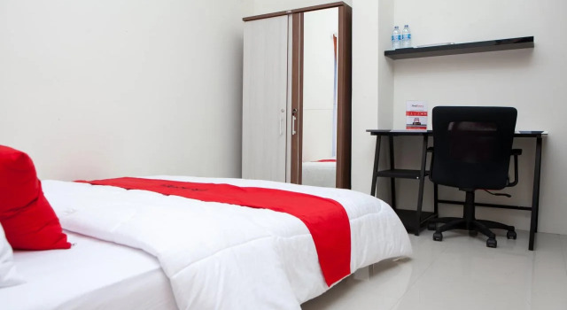 RedDoorz @ Pasir Luyu Buahbatu, Rezervasyon Otel Bandung Kidul Bandung