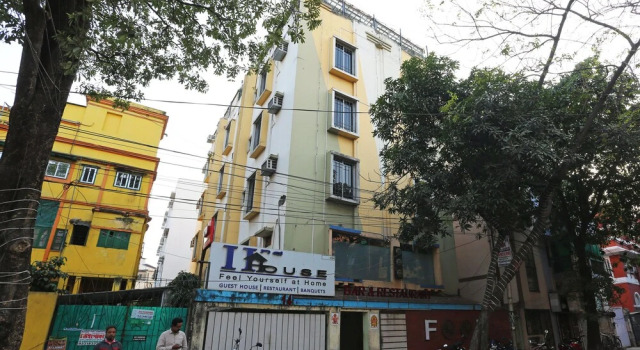 OYO FLAGSHIP 26243 Second House, Забронировать Отель Kalighat Баллигандж