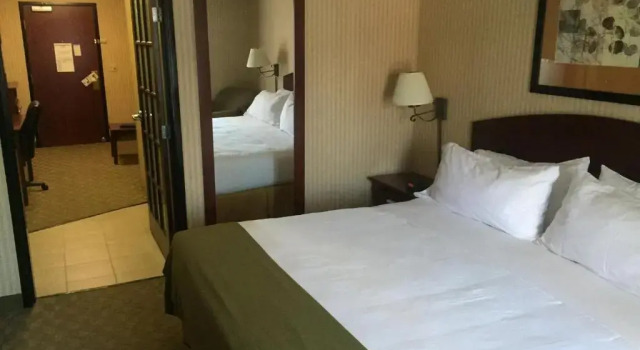 Номер Standard Spark By Hilton Lansing