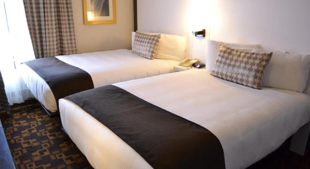 Четырёхместный номер Standard Adante Hotel