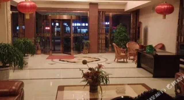 Номер Standard Qi Lian Hotel