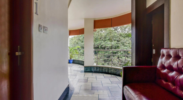 Itsy Hotels The Villa Retreat, Varaa Villa Hotellit Siliguri aamiaisella, Aamiainen