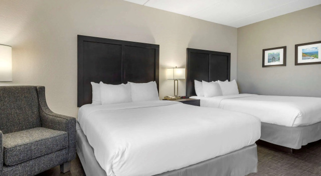 Четырёхместный номер Standard Comfort Inn & Suites Greer - Greenville