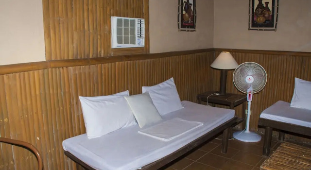 Sunrise Cove Resort, Đặt Khu nghỉ dưỡng Khách sạn ở Calatagan bao gồm bữa sáng, Bữa sáng
