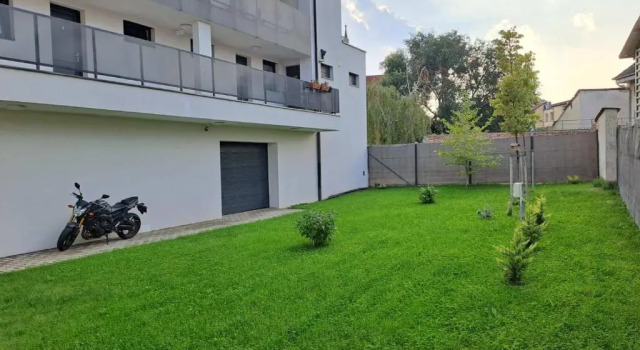 DISZTINGVÁLT Apartman, Забронировать Апартаменты/квартира Дебрецен Хайду-Бихар, рядом с Főnix Hall