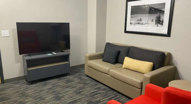 Люкс Country Inn & Suites by Radisson, Columbia Airport, SC