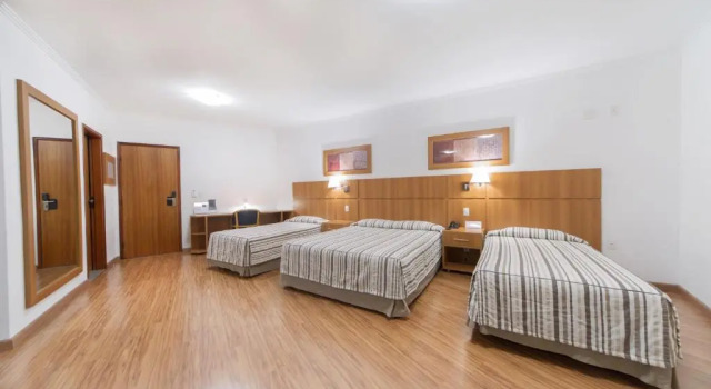 Трёхместный номер Standard Hotel Plaza Mayor