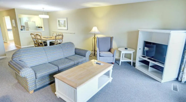 Люкс Deluxe Club Wyndham Newport Overlook