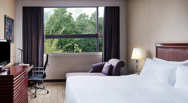 Номер Standard Holiday Inn Zhengzhou by IHG