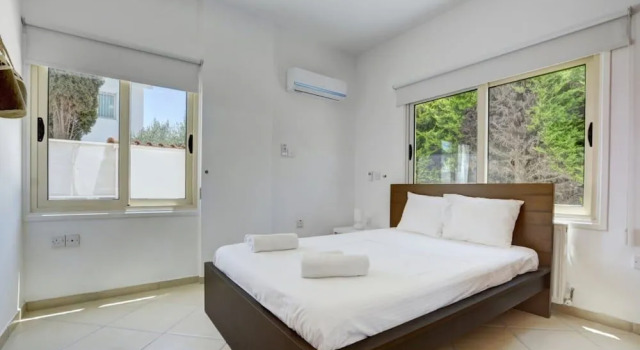 Blue Sea Villa, Book Villa Hotels in Protaras with Parking, near Neolithic Settlement, Parking