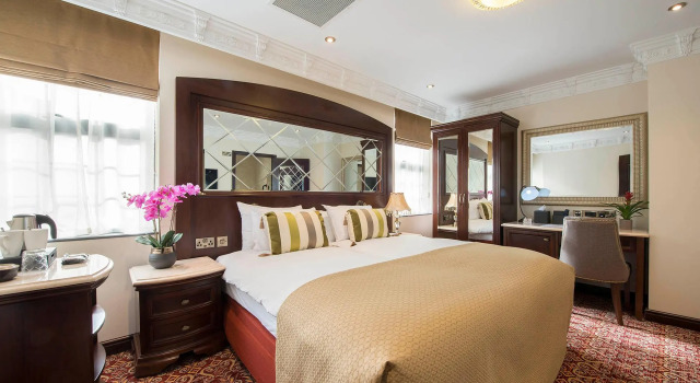 Двухместный номер Standard The George Street Hotel