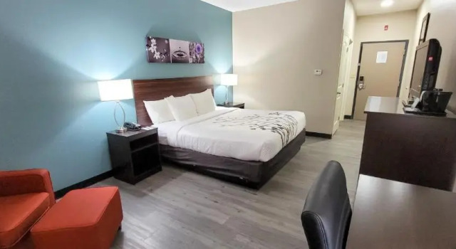 Номер Standard Sleep Inn & Suites