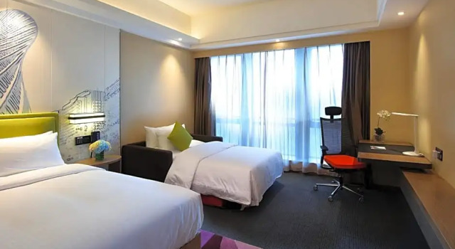 Двухместный номер Standard Hampton by Hilton Shenzhen Guangming