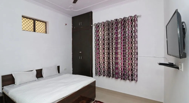 OYO 14148 Home Modern 2BHK Cottage Bhimtal Haldwani Road