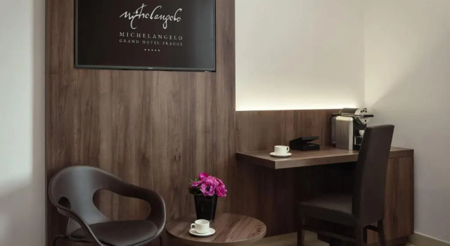 Двухместный номер Deluxe Michelangelo Grand Hotel
