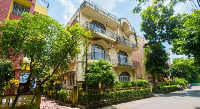 OYO 8362 Guest Accommodation Karunamoyee, Забронировать Гостевой дом Гостевые дома Калькутты, рядом с Университет Алиах, Гостевой дом
