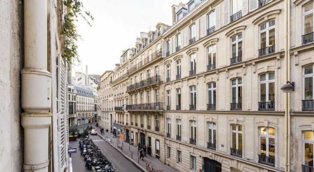 Artsy Flat for 2 Near Opera, Забронировать Апартаменты/квартира 9-й округ: Опера Париж, рядом с Вокзал Сен-Лазар