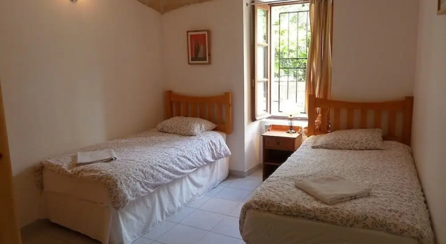 Large Ground Floor Apartment With 2 Bedrooms And A Big Terrace, Rezervasyon Daire Gard daireler, Daire