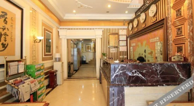 渝北庆雅酒店, Забронировать Отель Чунцин Chongqing Area, рядом с Hongqihegou Metro Station