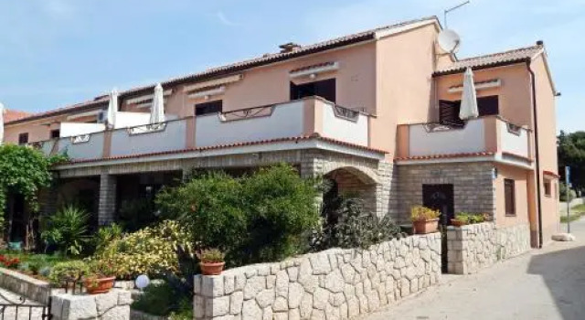 Apartments Fumić
