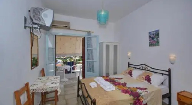 Nikos Rooms, Забронировать Отель Вотси Алонисос