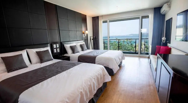 Четырёхместный номер Deluxe The Four Grace Resort