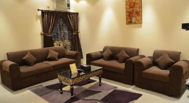 Апартаменты Gadeen Furnished Apartment