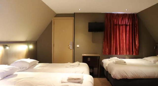 Номер Family Aston City Hotel