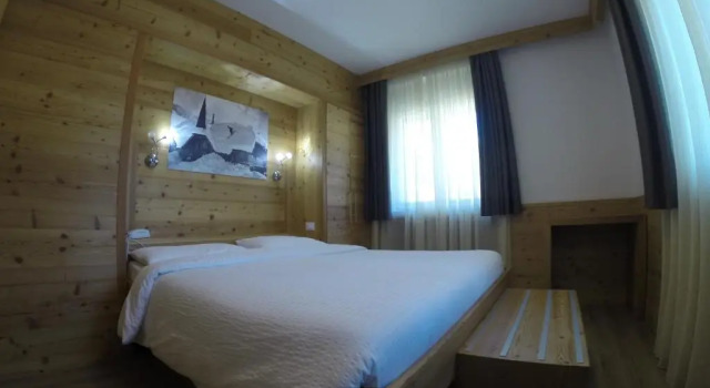 Полулюкс Hotel Garni Arnica ***S
