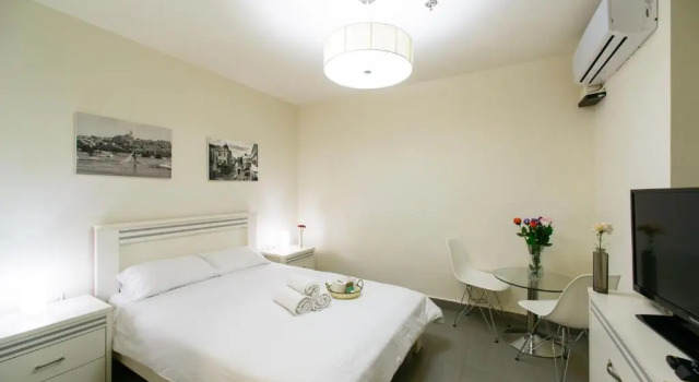 Двухместный номер Standard Dizengoff Inn Apartments