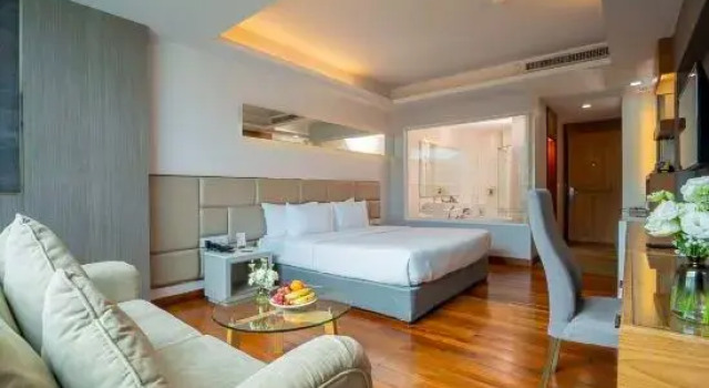 Двухместный номер Executive Deluxe Отель Khum Phucome Hotel Chiang Mai