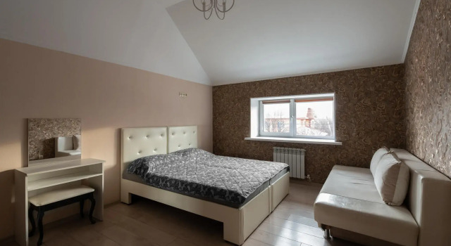 Cottage on 44 Stepan Kolokolnikov Street, Réserver Maison de vacances Villas à Tyumen Region, Villa
