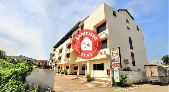 OYO 383 White inn hotel, Buchen Sie Hotel Bang Phli Samut Prakan