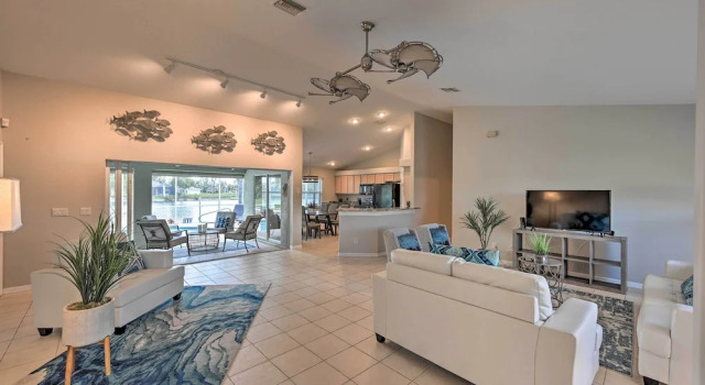 Dog-friendly Escape w/ Dock & Kayaks in Cape Coral