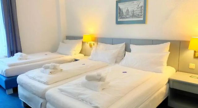 Трёхместный номер Standard Altstadthotel Augsburg