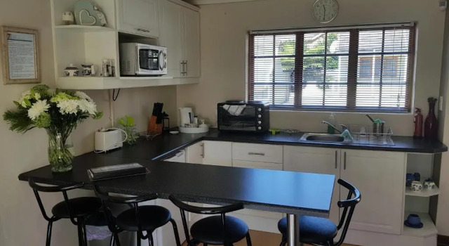 Семейные апартаменты с 2 комнатами Apartment 7 On Oakleigh