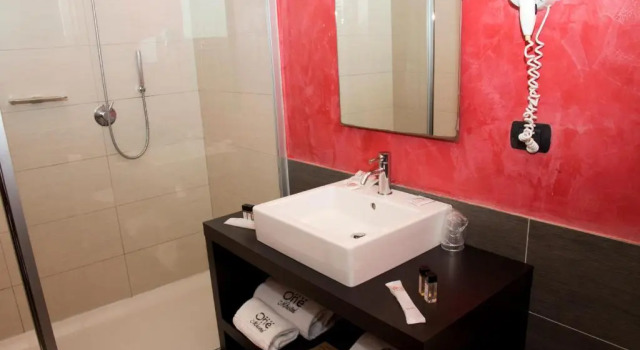 Трёхместный номер Standard OneMhotel