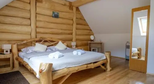 BeaRs LOG, Забронировать Отель Селиште-Дрежничко Плитвицкие озёра